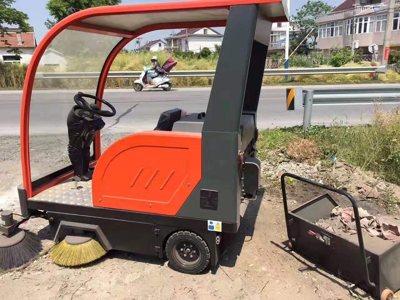 為什么掃地車(chē)受歡迎 為什么掃地車(chē)受歡迎